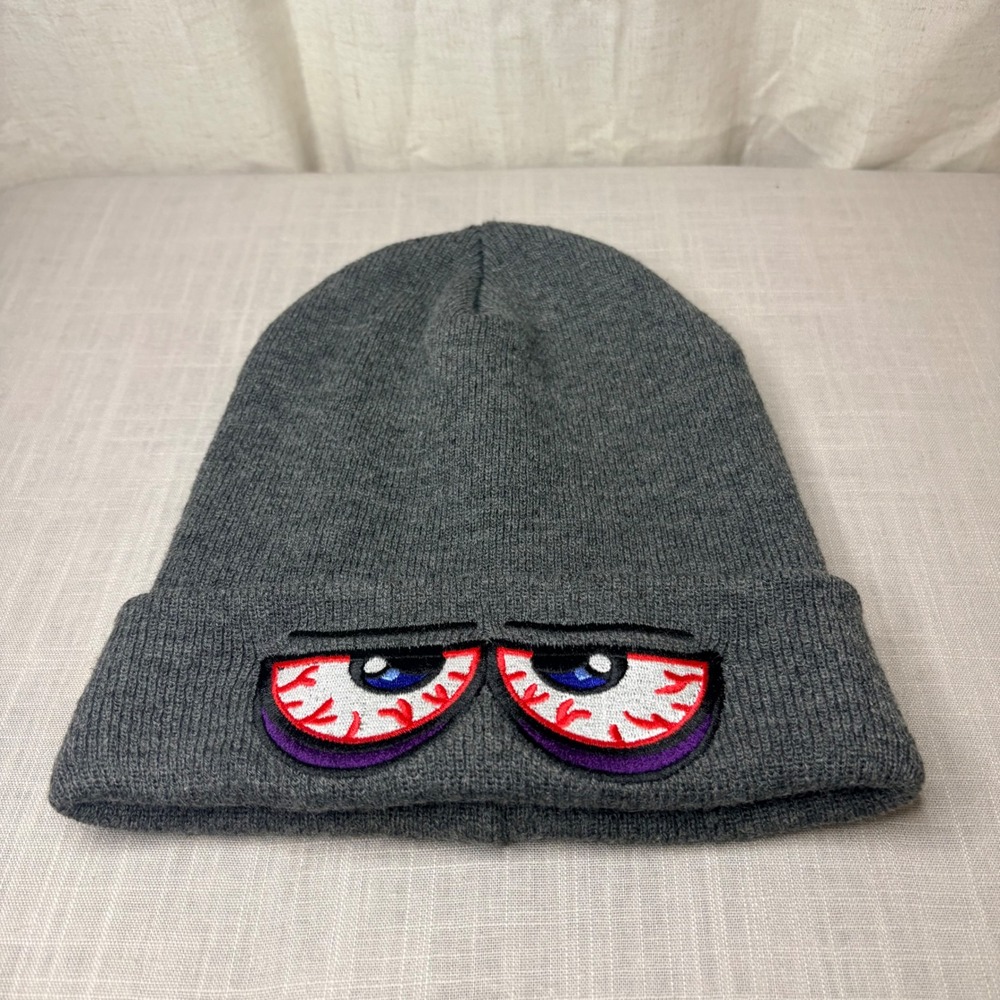 Vintage Ecko Unltd Beanie Y2K Gray Bloodshot Eyes Embroidered Knit Hat OSFA